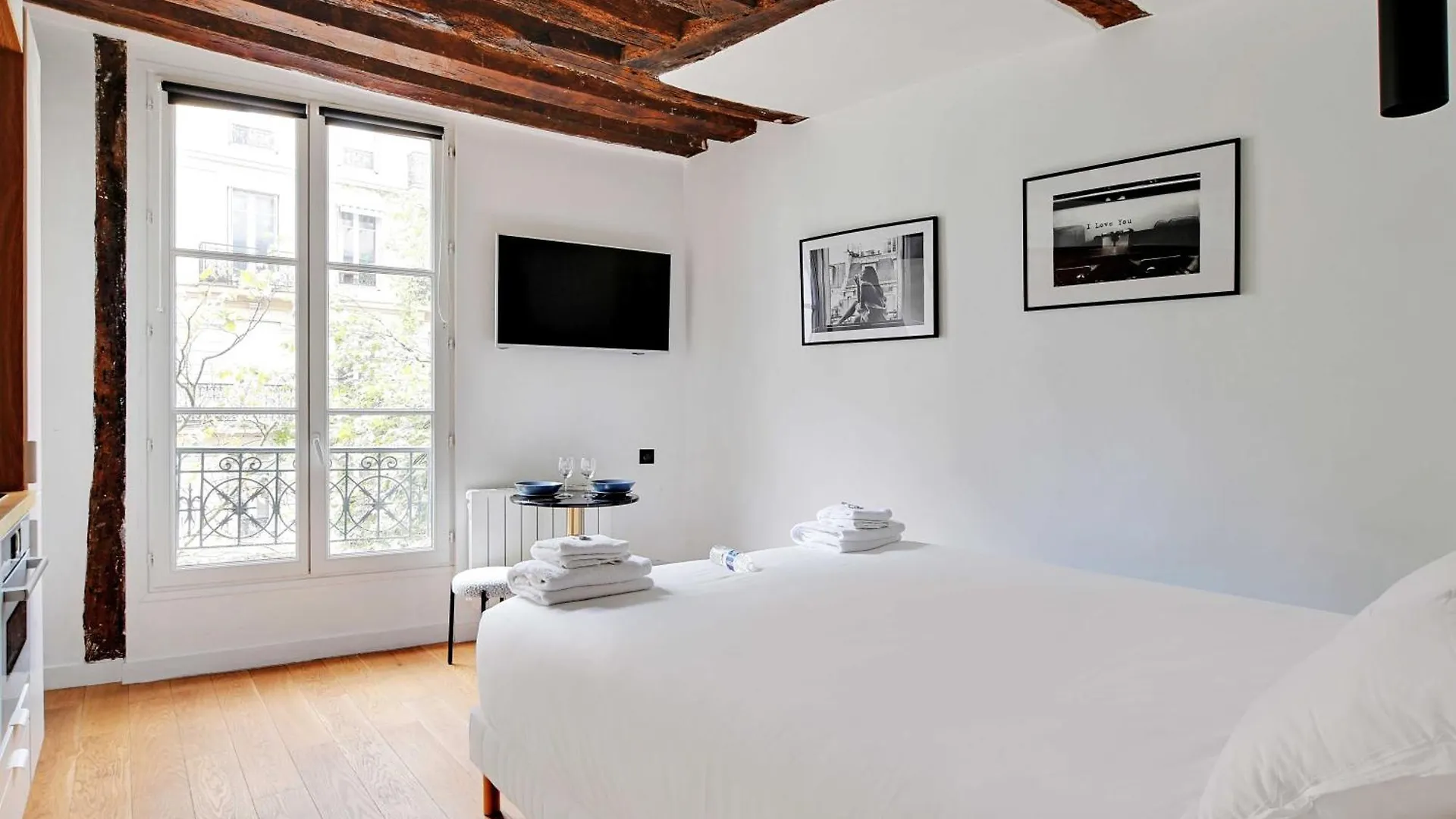 Charming Studio A-C - 2P - Le Marais París 0*,  Francia